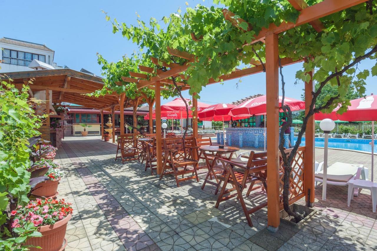 Stefanov 2 Hotel Lozenets Ngoại thất bức ảnh