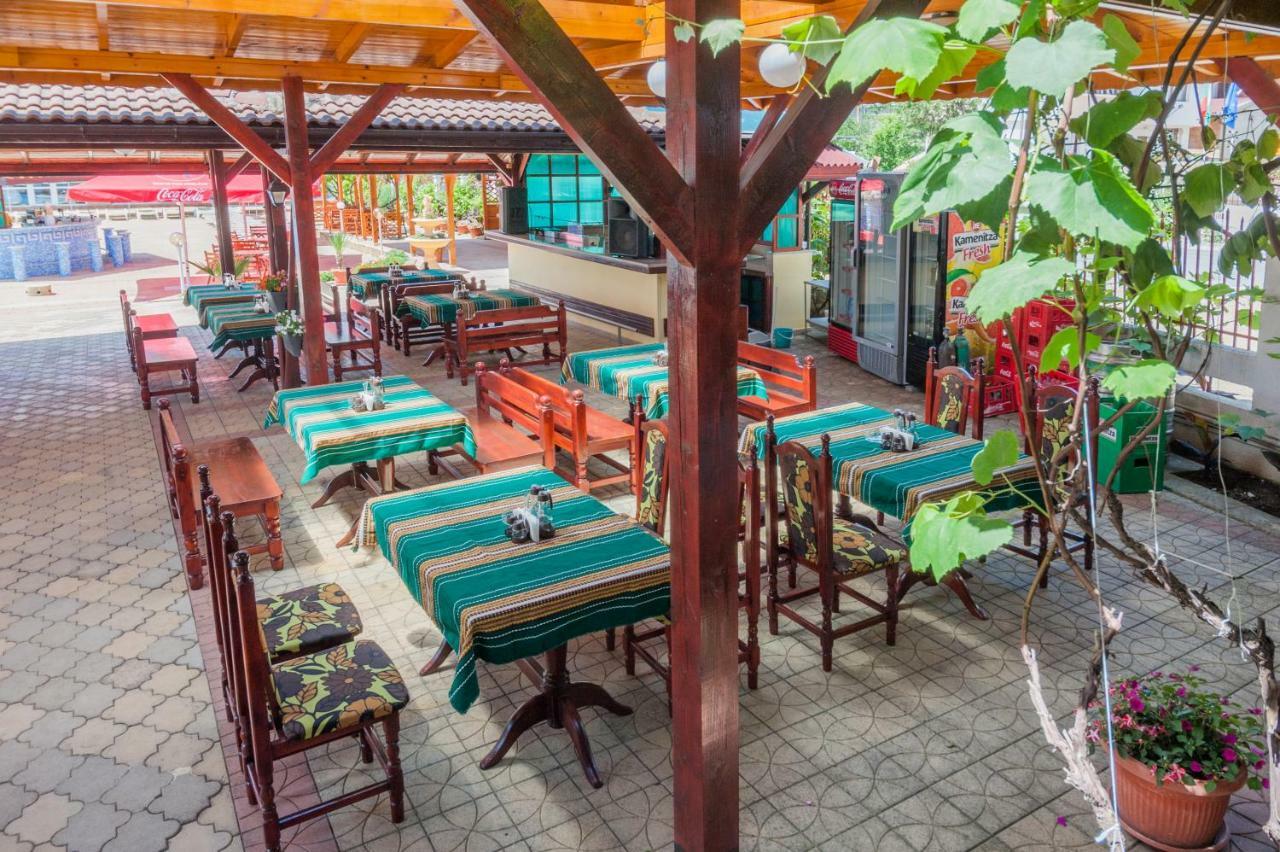 Stefanov 2 Hotel Lozenets Ngoại thất bức ảnh